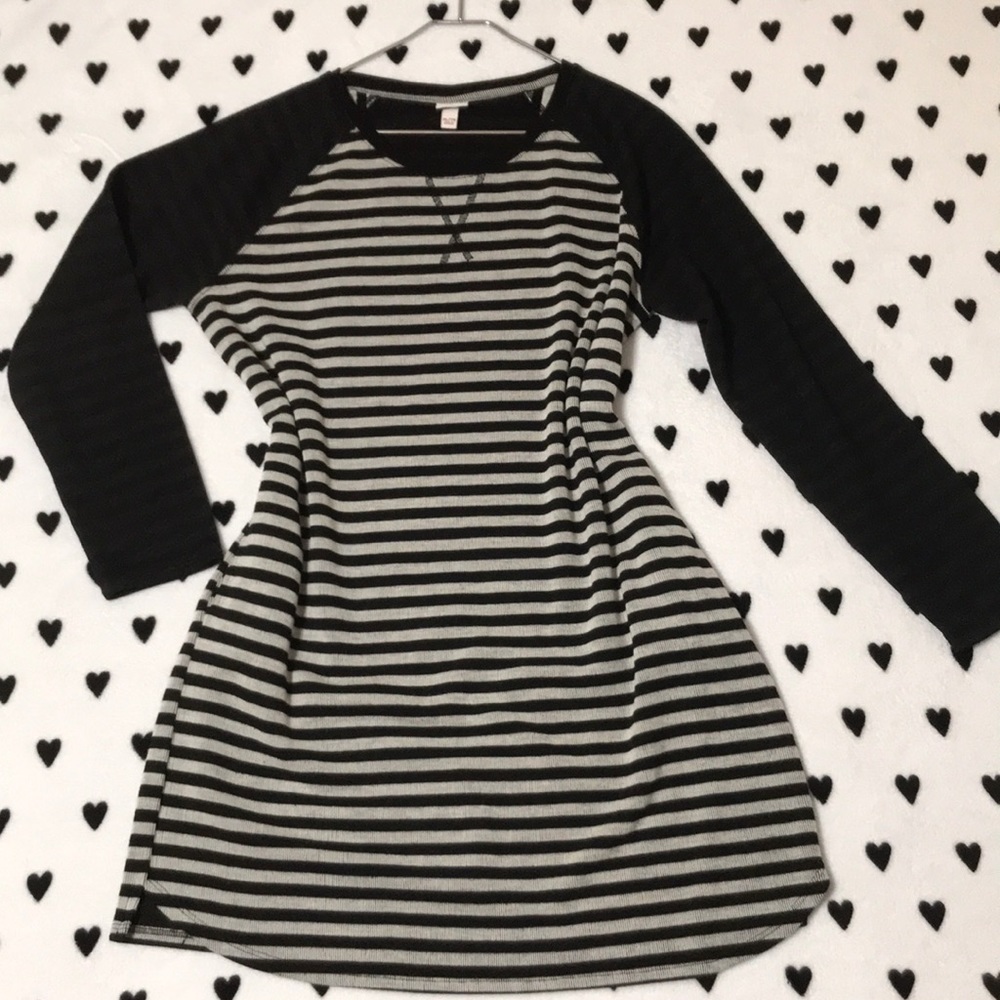Merona black and gray striped tunic dress